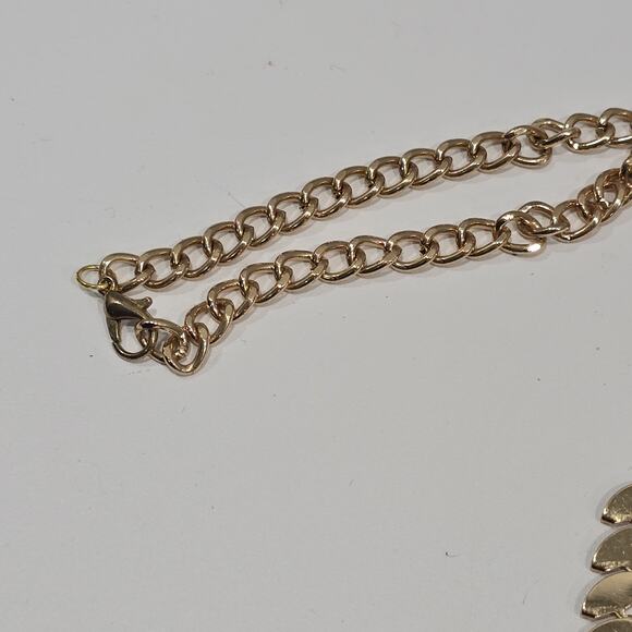 Gold Tone Double Layered Cascade Lightweight Metal Laurel Leaf Vine Necklace - Picture 11 of 13